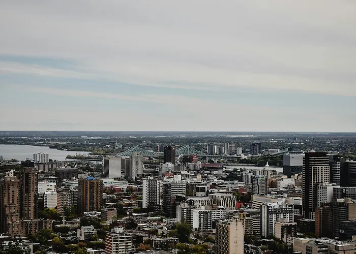 Montreal Hotels